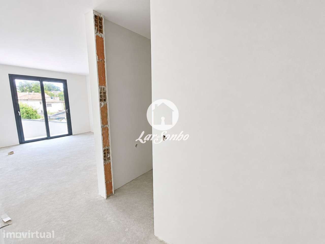 Apartamento T2 Novo com jardim - Grande imagem: 4/32