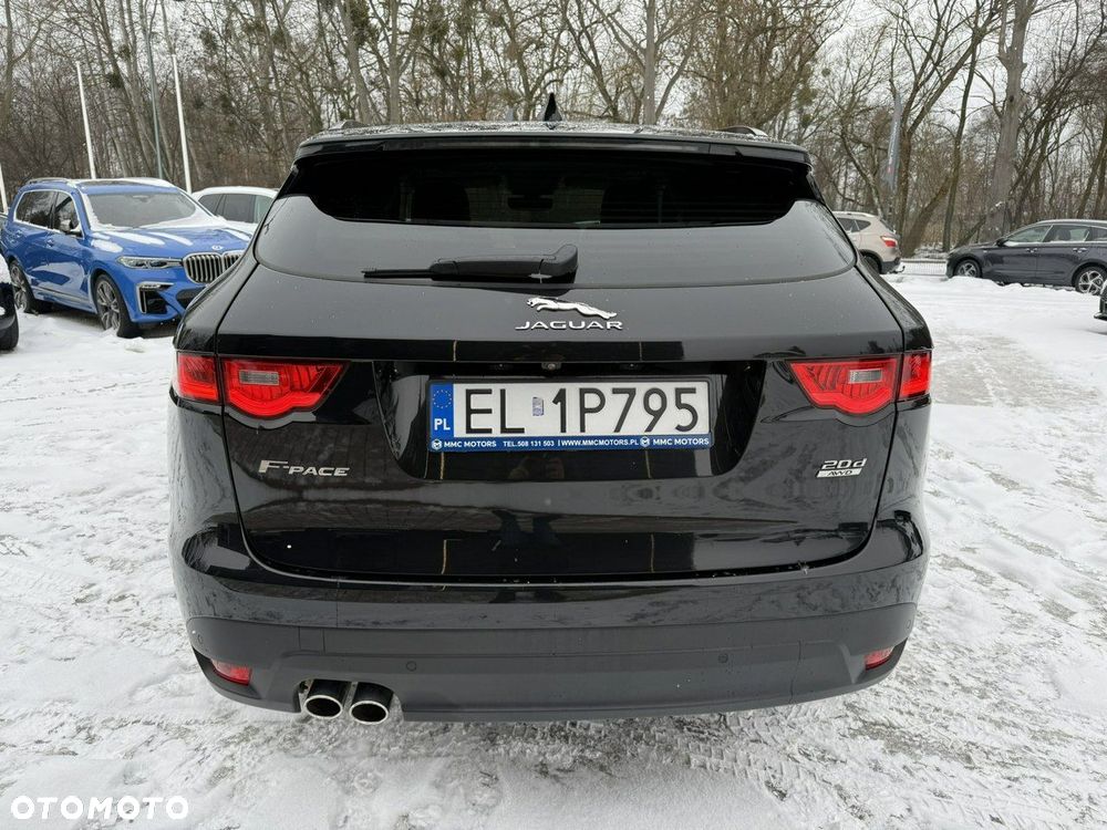 Jaguar F-Pace 2.0 i4D AWD R-Sport - 16