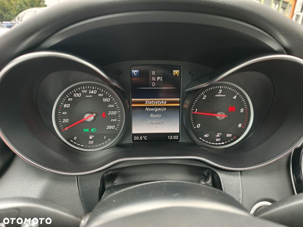 Mercedes-Benz Klasa C 180 (BlueTEC) d 7G-TRONIC AMG Line - 29