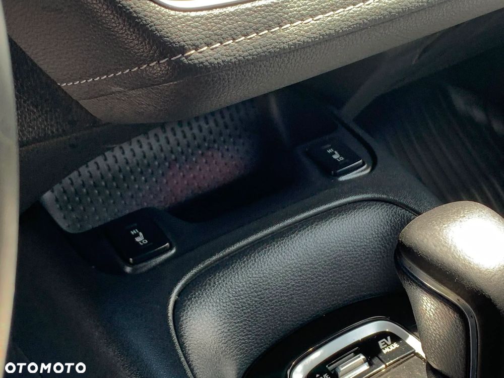 Toyota Corolla 1.8 Hybrid Comfort - 15