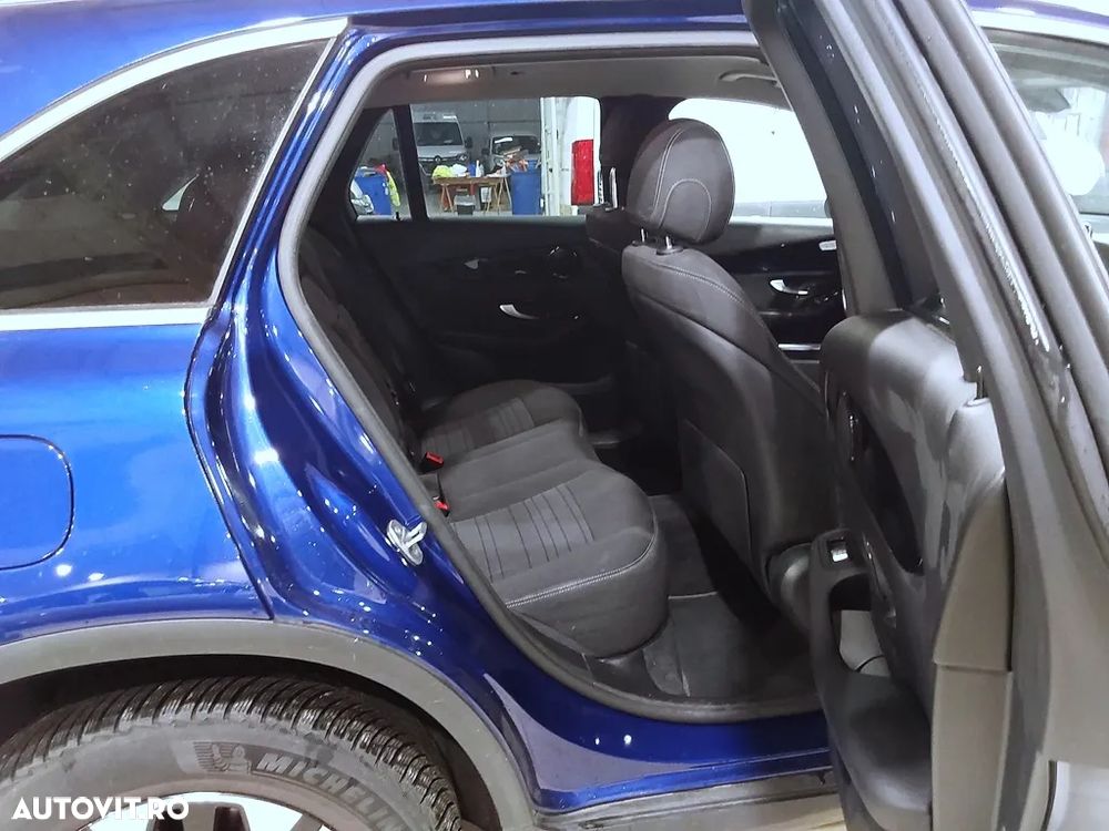 Mercedes-Benz GLC 300 de 4Matic 9G-TRONIC - 7