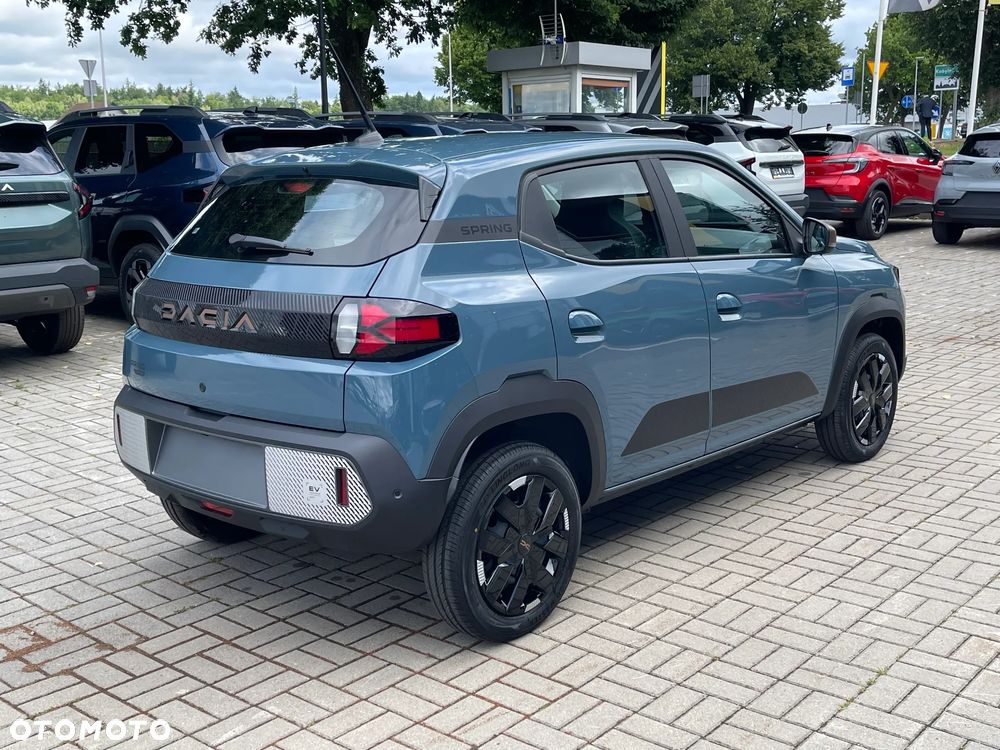 Dacia Spring - 8