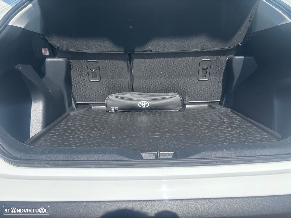 Toyota Yaris Cross 1.5 HDF Comfort Plus - 10