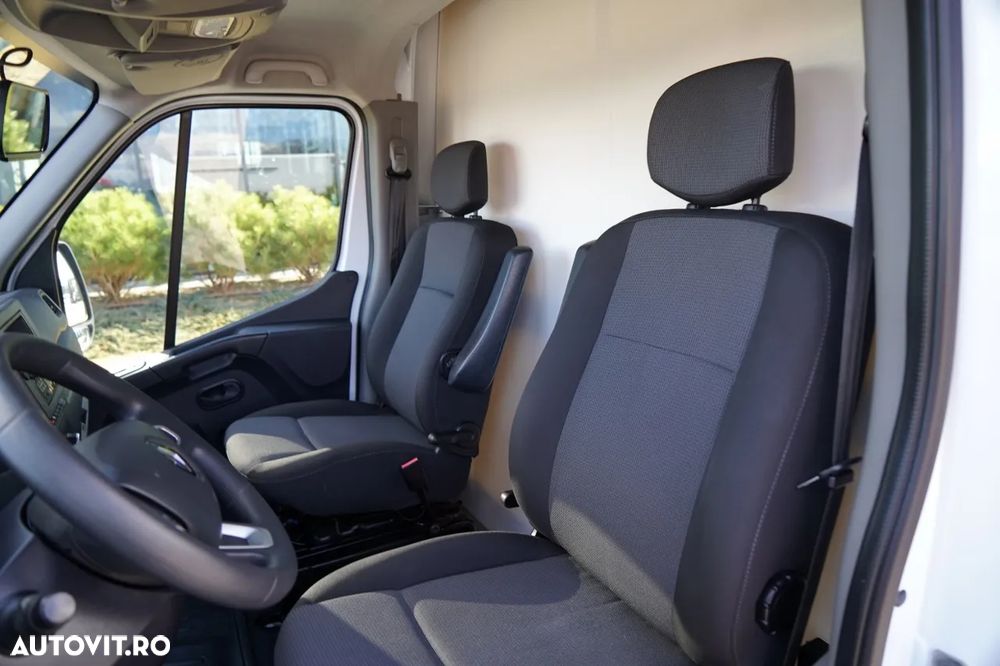 Renault MASTER / IZOTERMIC / CONTAINER / DHOLLANDIA LIFT / IMPORTAT - 26