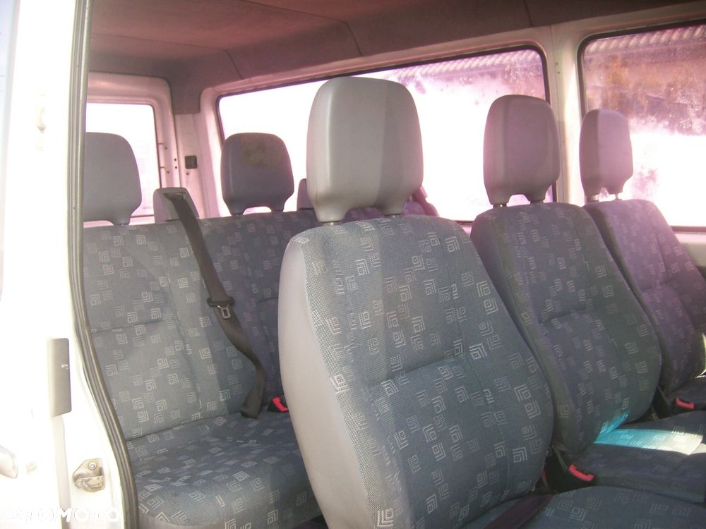 Mercedes-Benz Sprinter - 5