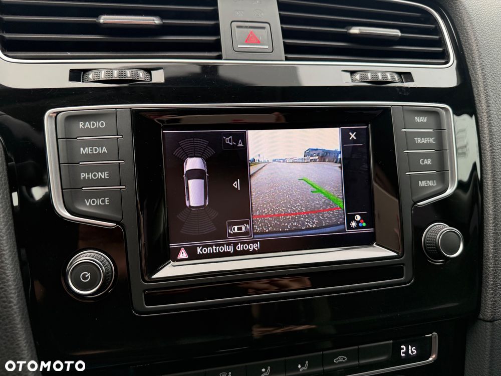 Volkswagen Golf 1.6 TDI 4Motion BlueMotion Technology Trendline - 17