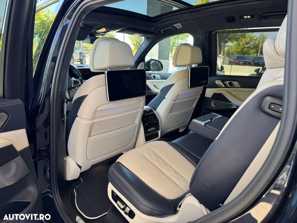BMW X7 M50i - 29