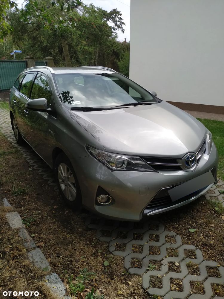 Toyota Auris 1.8 HSD Luna - 3