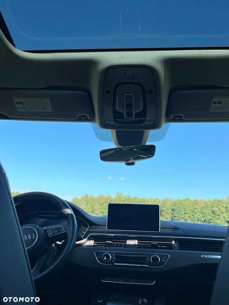 Audi A4 Limousine - 16