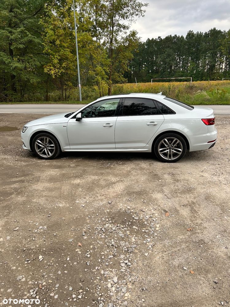 Audi A4 Limousine - 3