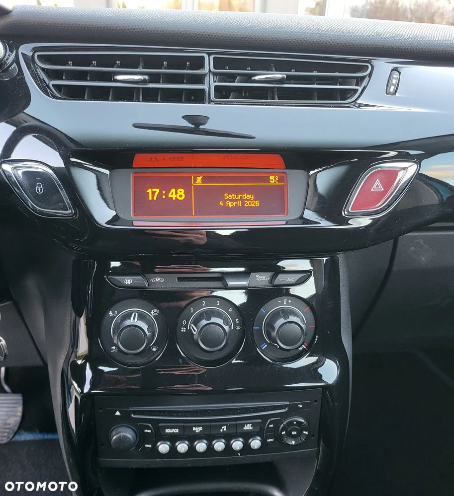 Citroën C3 VTi 95 Exclusive - 24