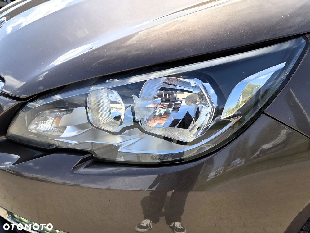 Peugeot 308 1.6 BlueHDi Active S&S - 10