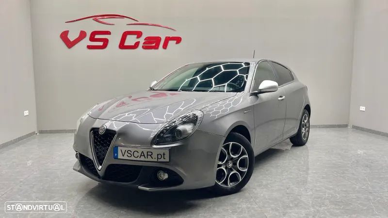 Alfa Romeo Giulietta 1.6 JTDM Super - 1