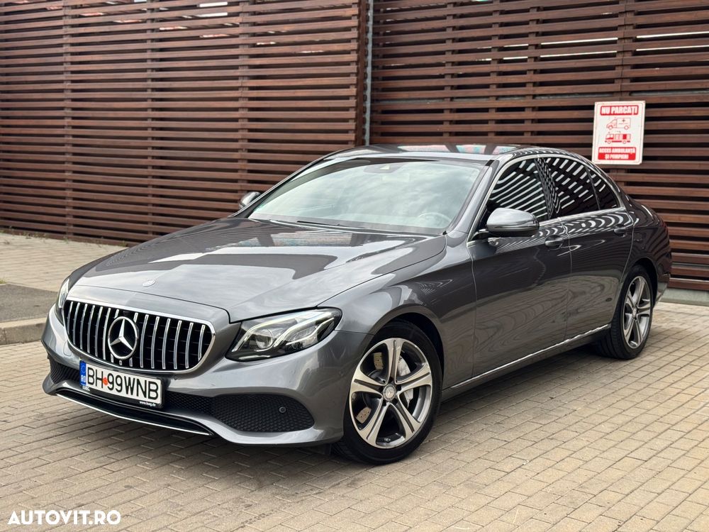 Mercedes-Benz E 220 d 4Matic 9G-TRONIC Avantgarde - 2