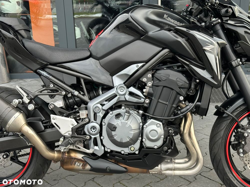 Kawasaki Z - 7