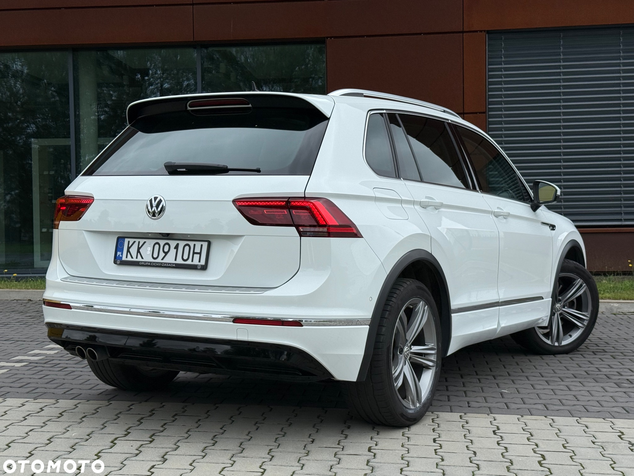 Volkswagen Tiguan 2.0 TDI SCR 4MOTION (BlueMotion Techn.) DSG Highline - 5
