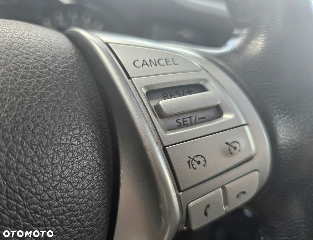 Nissan X-Trail 1.6 DCi N-Connecta 2WD - 16