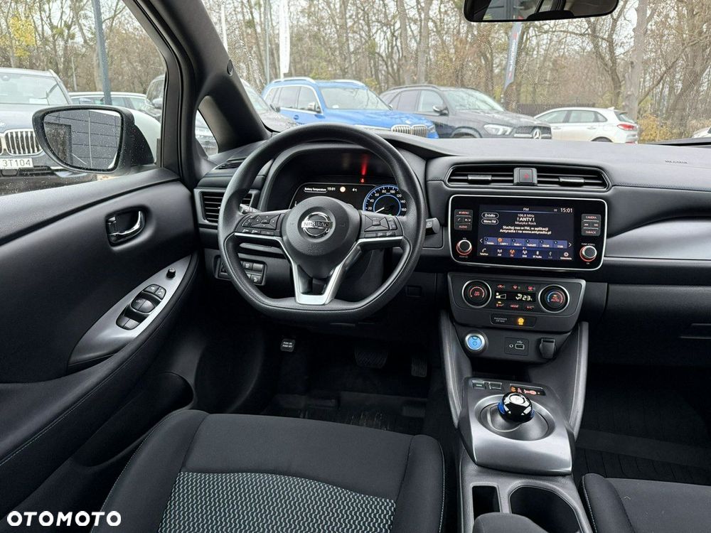 Nissan Leaf 40kWh Visia - 28