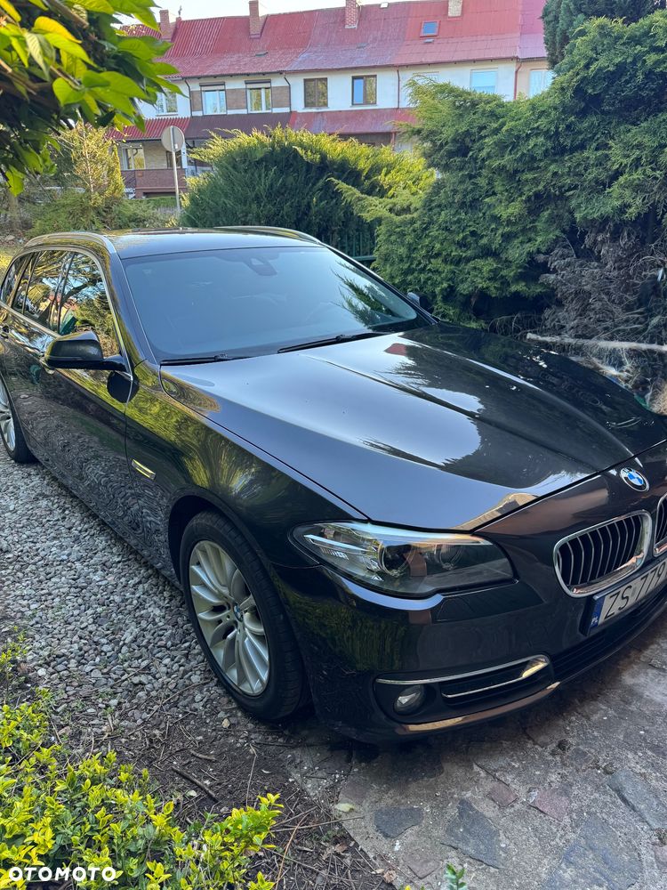 BMW Seria 5 520d xDrive Luxury Line - 3