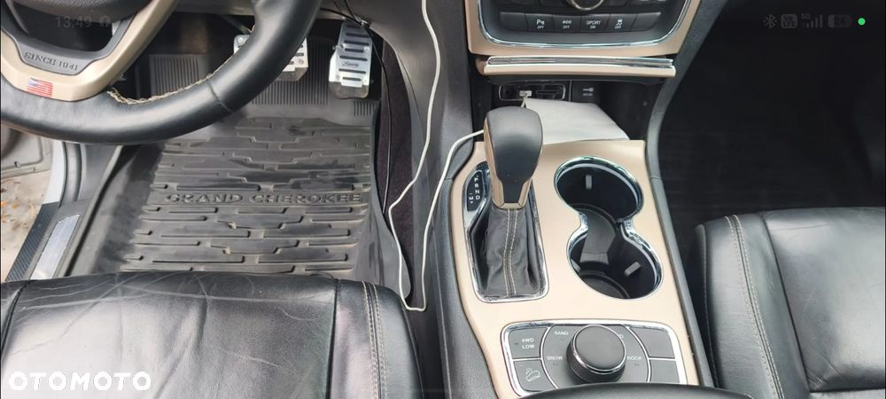 Jeep Grand Cherokee - 4