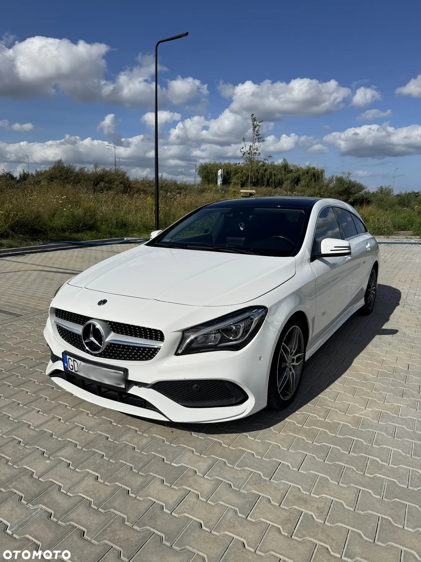 Mercedes-Benz CLA 220 4-Matic AMG Line - 28