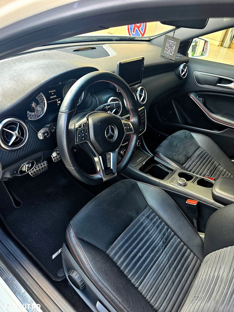 Mercedes-Benz A 200 CDI 7G-DCT AMG Line - 14