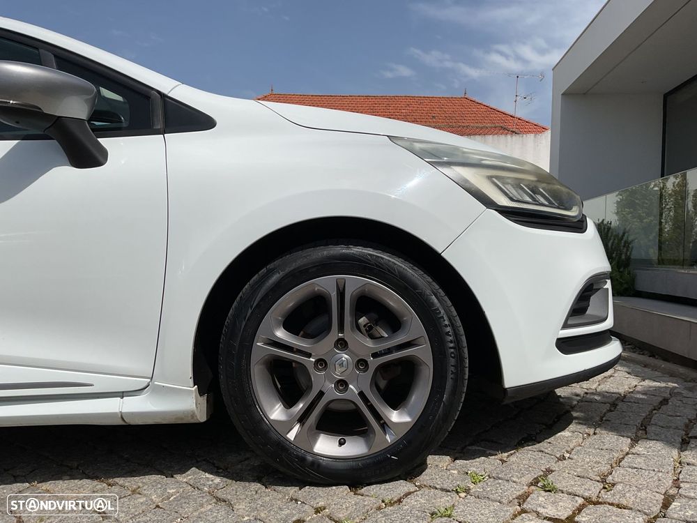 Renault Clio Sport Tourer 1.5 dCi GT Line EDC - 19
