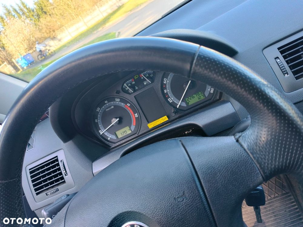 Skoda Fabia 1.4 16V Classic - 16