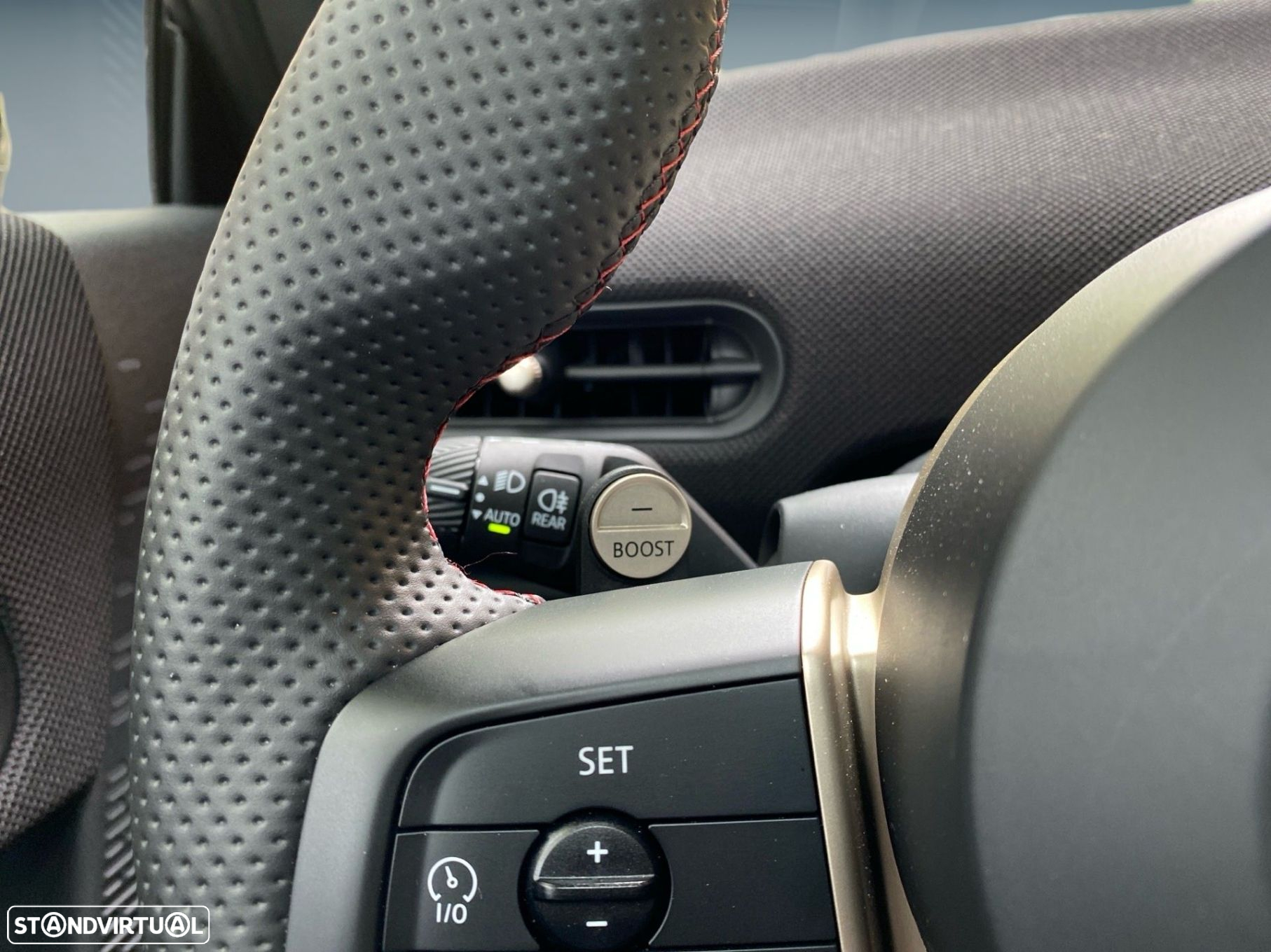 MINI 3 Portas John Cooper Works Auto Desportiva - 6