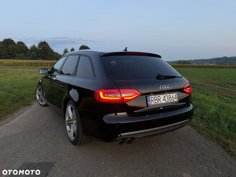Audi A4 Avant 2.0 TDI DPF Attraction - 6