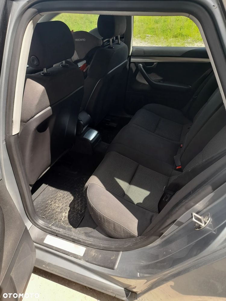 Audi A4 Avant 1.8T Quattro - 9