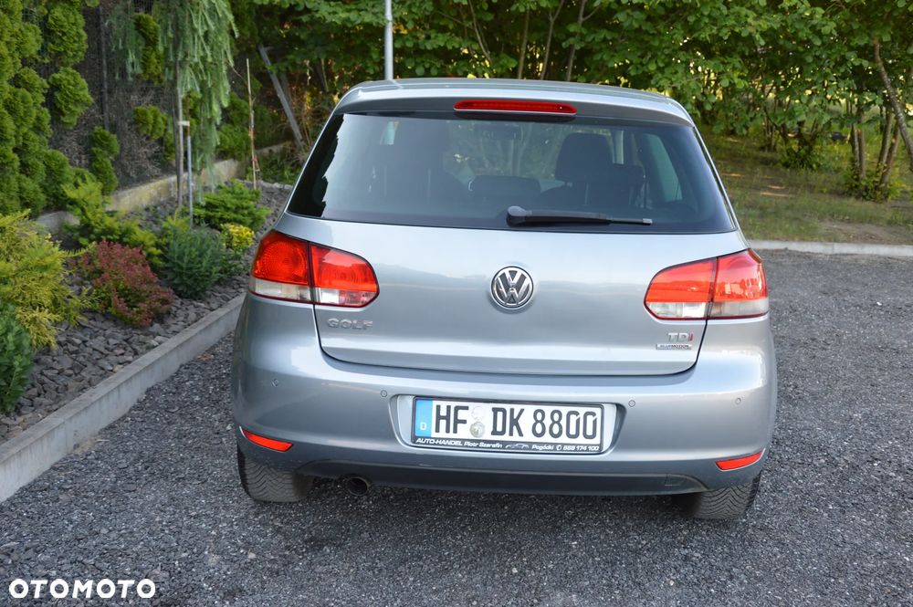 Volkswagen Golf - 16