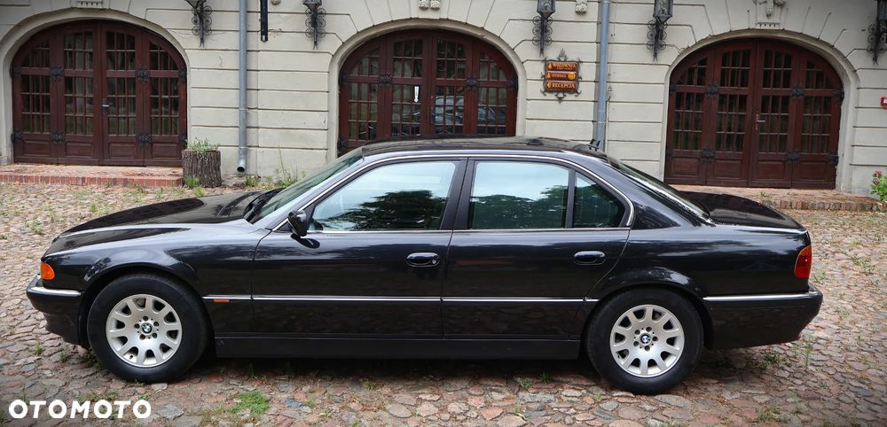 BMW Seria 7 - 7