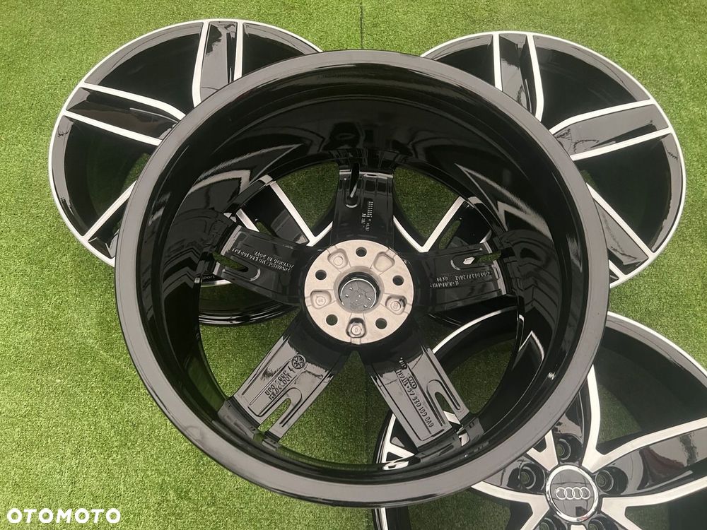 KOMPLET FELG FELGI ALU AUDI SPORT S LINE 8V0 8V 8Y A3 S3 19 5X112 ET49 - 10