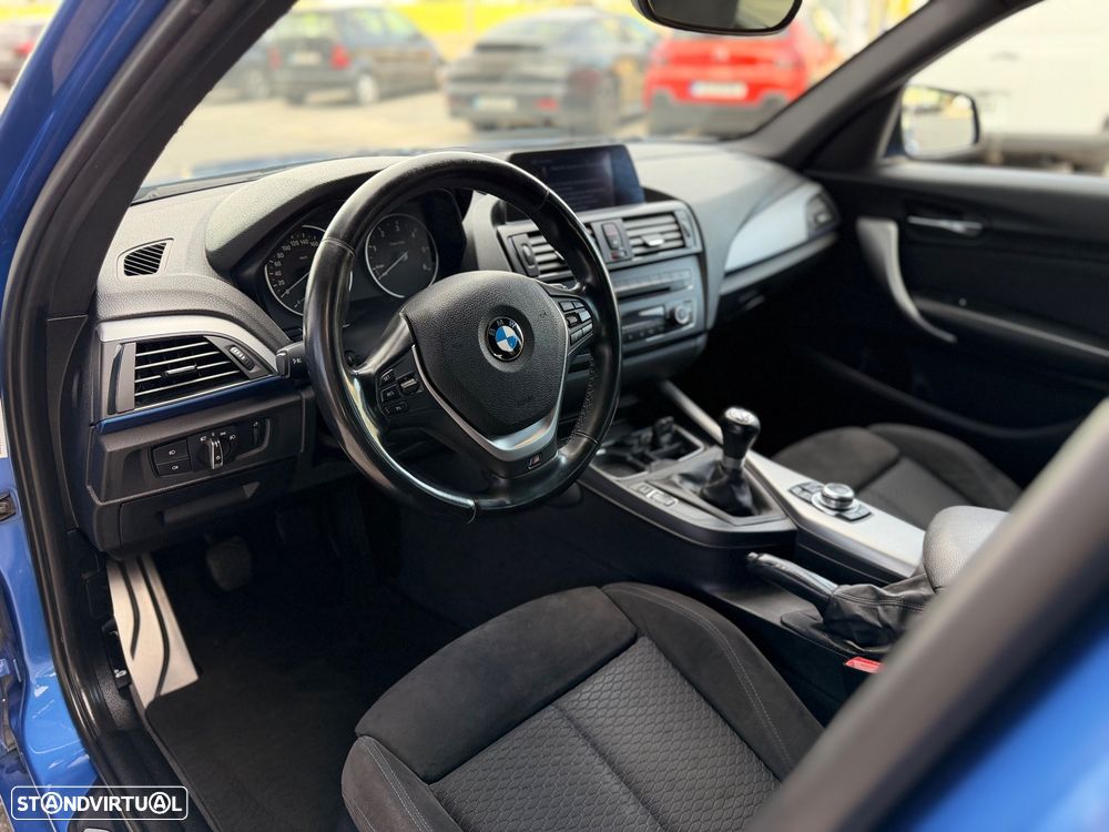 BMW 118 d Pack M - 16