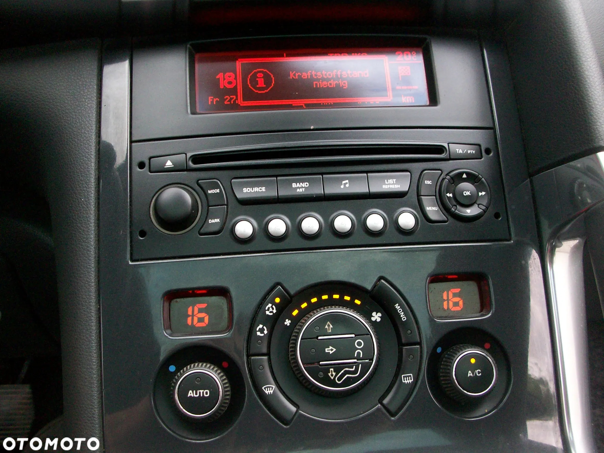 Peugeot 3008 120 VTi Tendance - 24