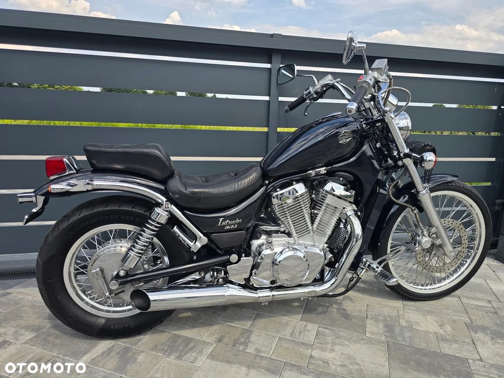 Suzuki VS - 4