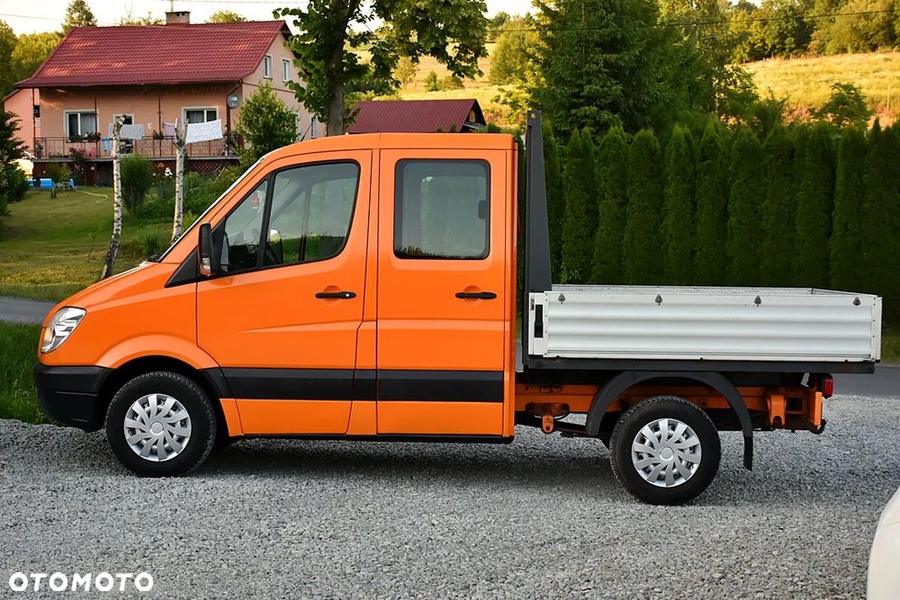 Mercedes-Benz Sprinter - 14