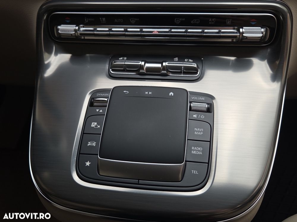 Mercedes-Benz V 300 d Extralang 4Matic 9G-TRONIC Exclusive - 19