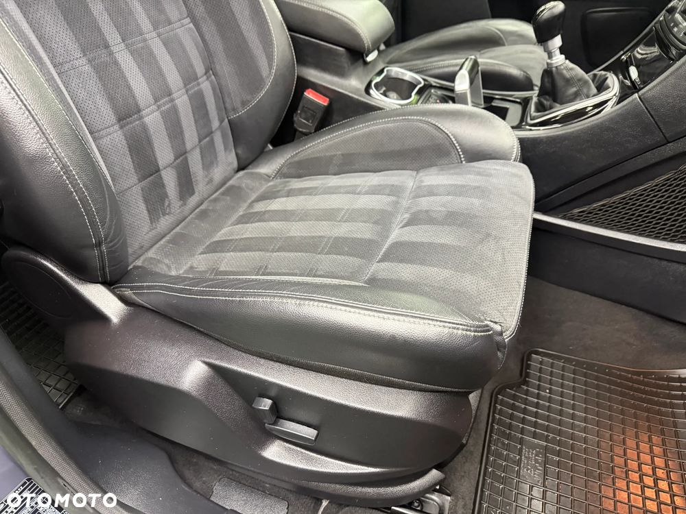 Ford Galaxy 2.0 TDCi Titanium - 18