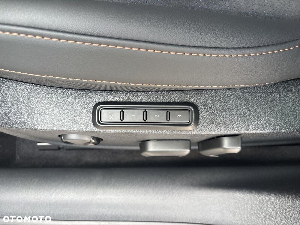 Cupra Leon Sportstourer 2.0 TSI 4Drive DSG - 12