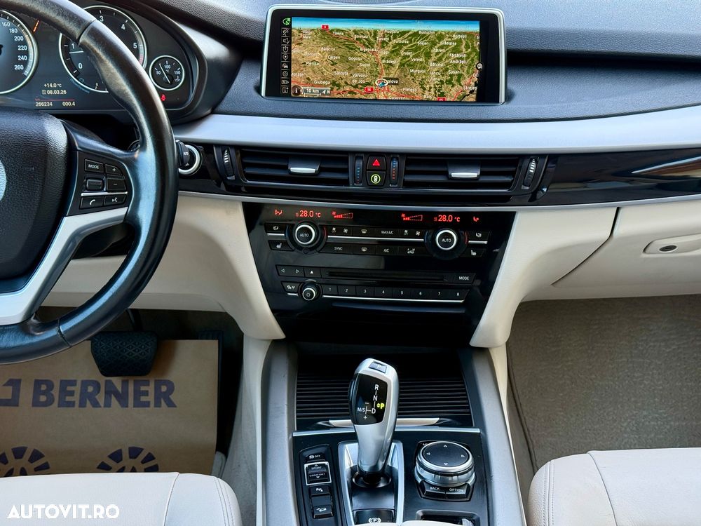 BMW X5 xDrive30d - 18