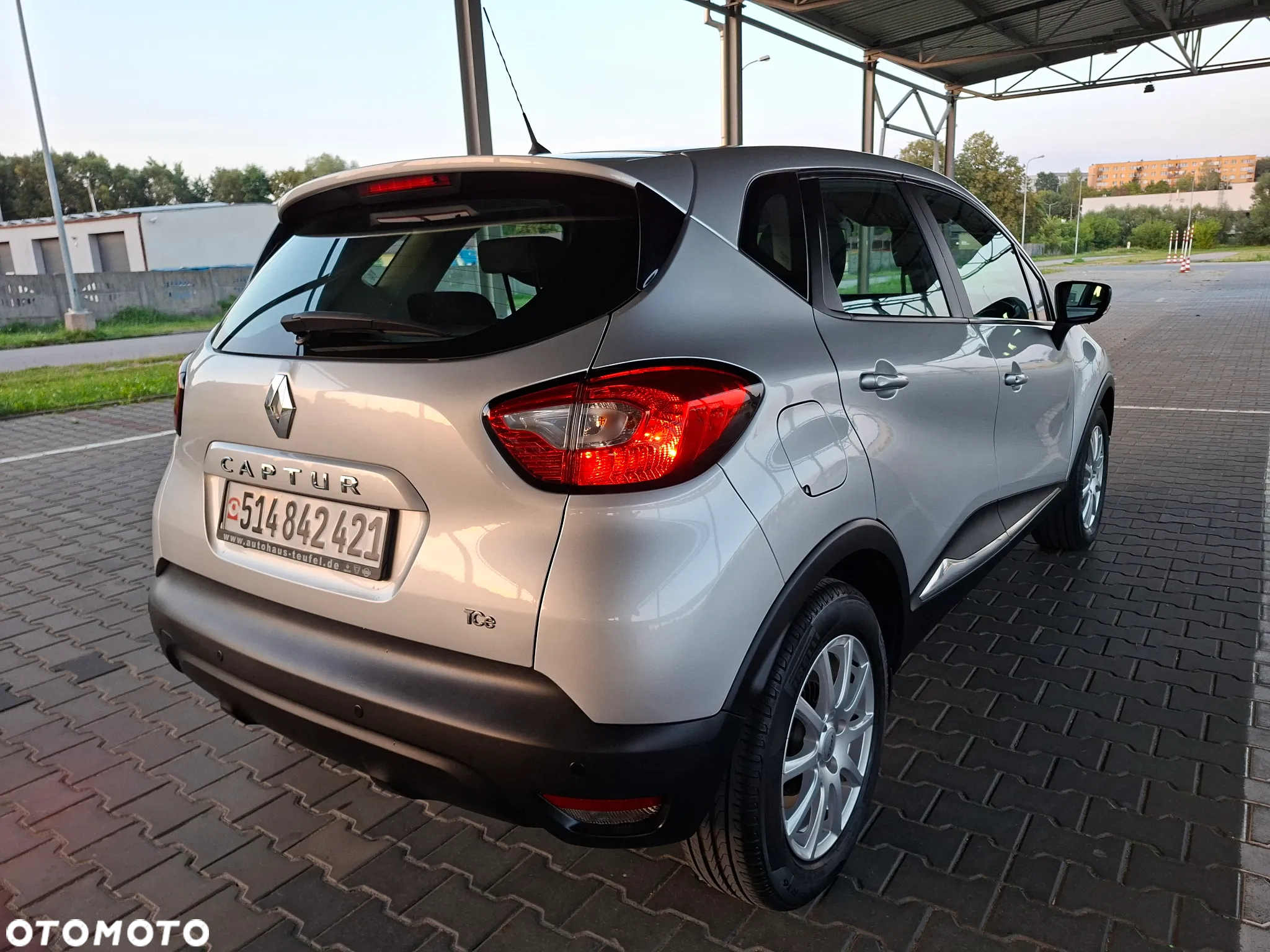 Renault Captur - 11