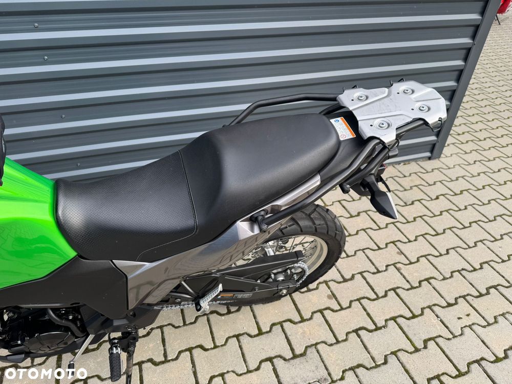 Kawasaki Versys-X 300 - 12