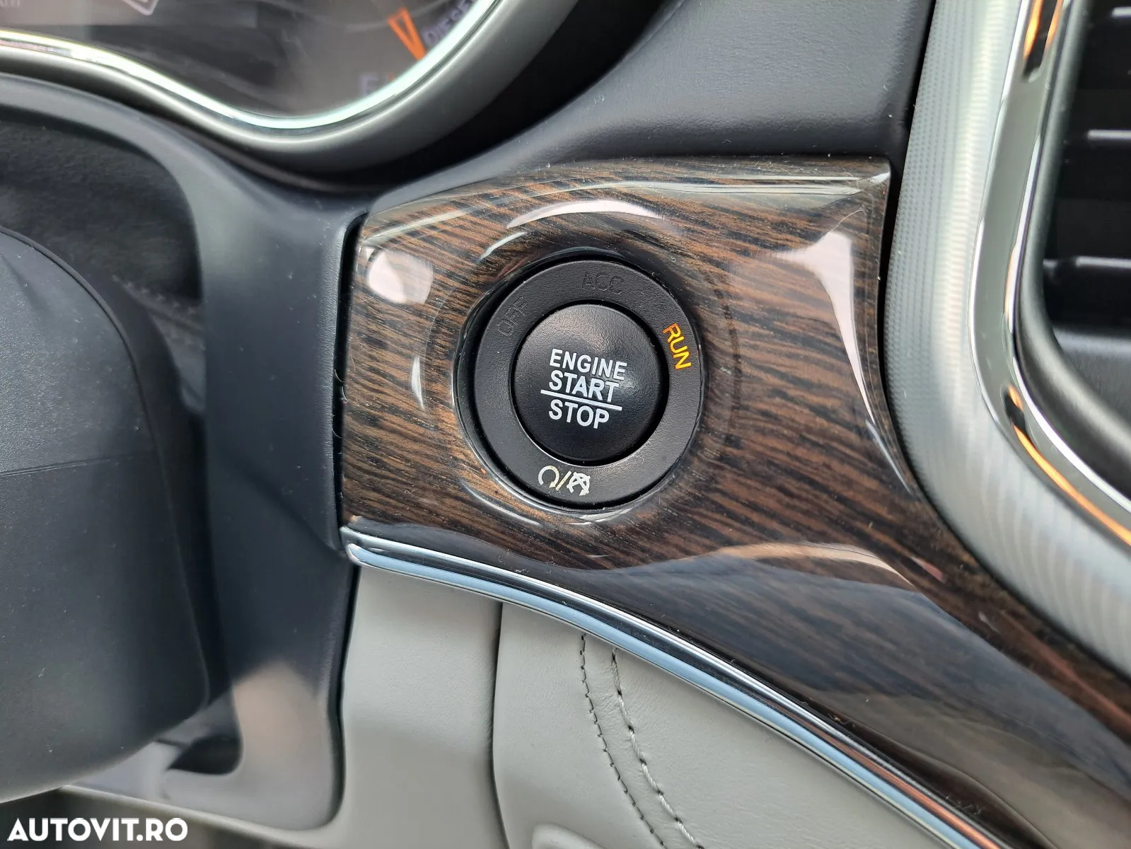 Jeep Grand Cherokee 3.0 TD AT Summit - 24