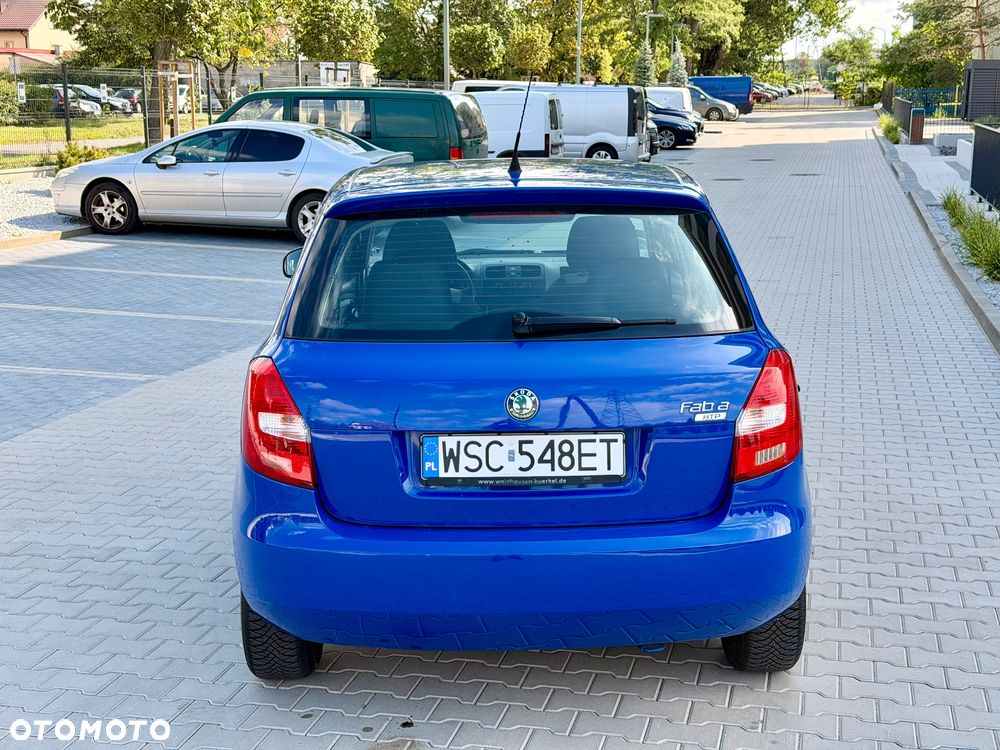 Skoda Fabia 1.2 HTP Ambiente - 5