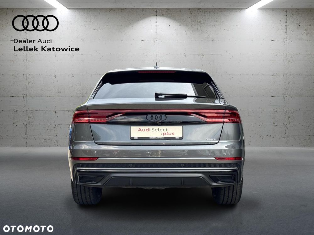 Audi Q8 - 5