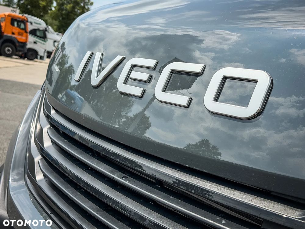 Iveco Daily 35S16HA8 V - Furgon L3H2 2.3 silnik od ręki GSC Gorzów - 12
