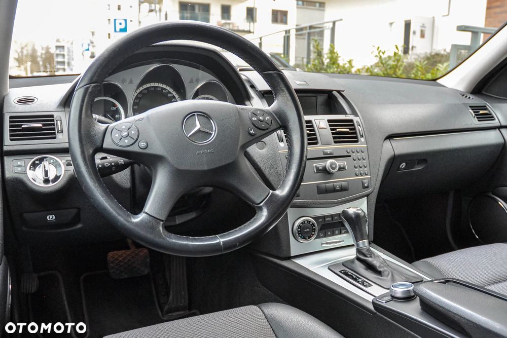 Mercedes-Benz Klasa C - 9