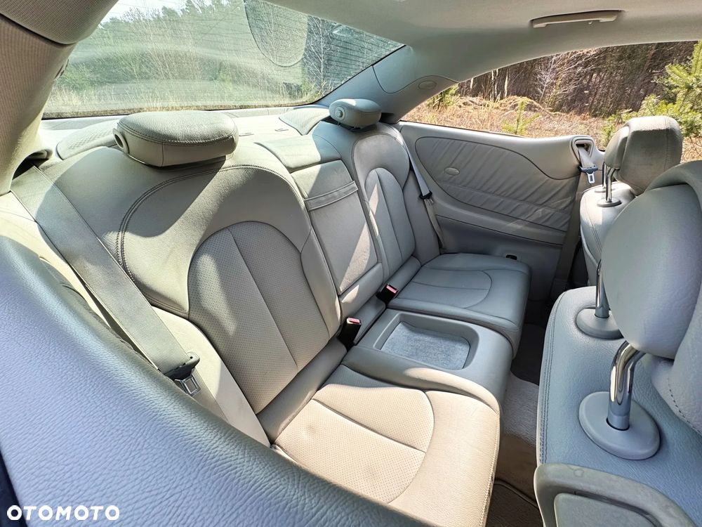 Mercedes-Benz CLK 320 Elegance - 24